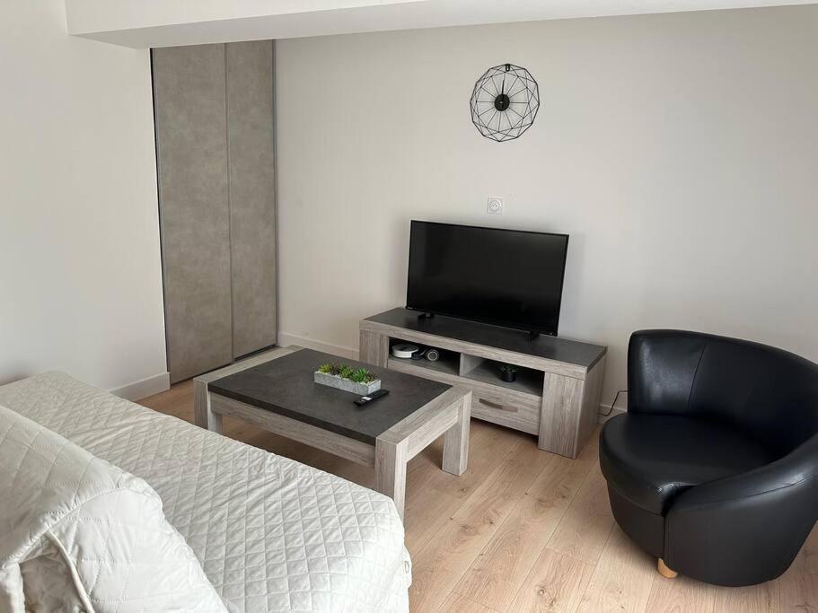 Chez Gaelle Apartment Trebes Luaran gambar